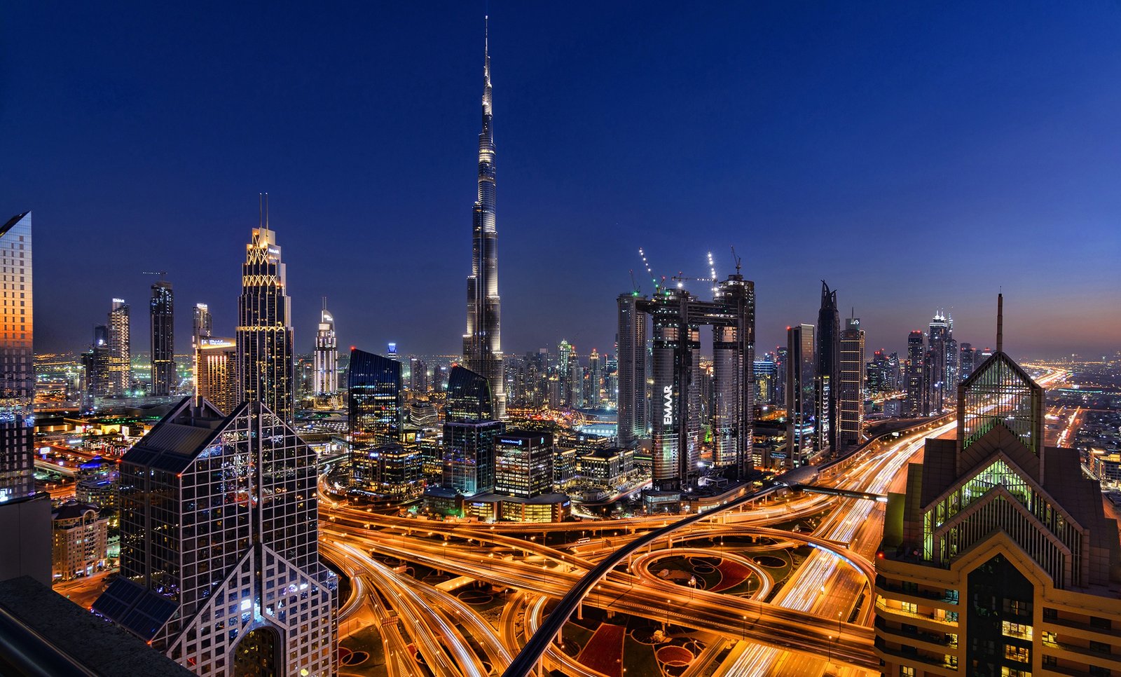 Best Dubai tour in 7999